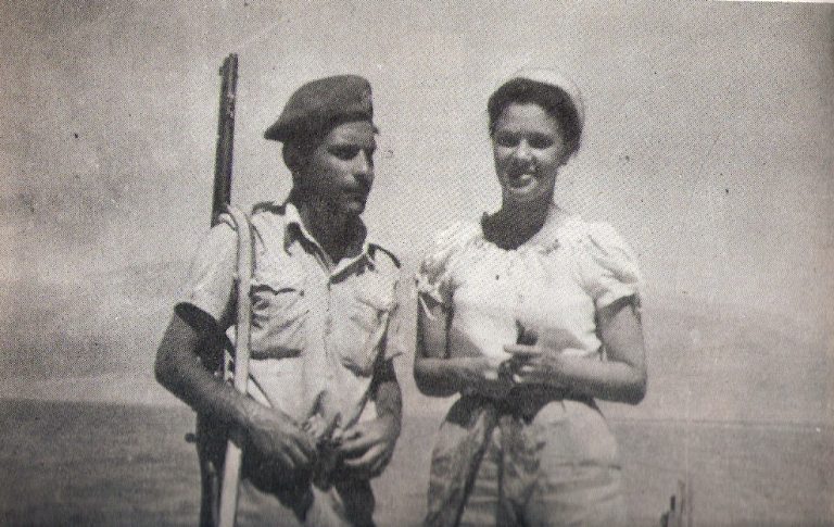 ד"ר משה מרזוק עם סוזי ארוסתו של ויקטור בתקופת הקורס בארץ 1952
